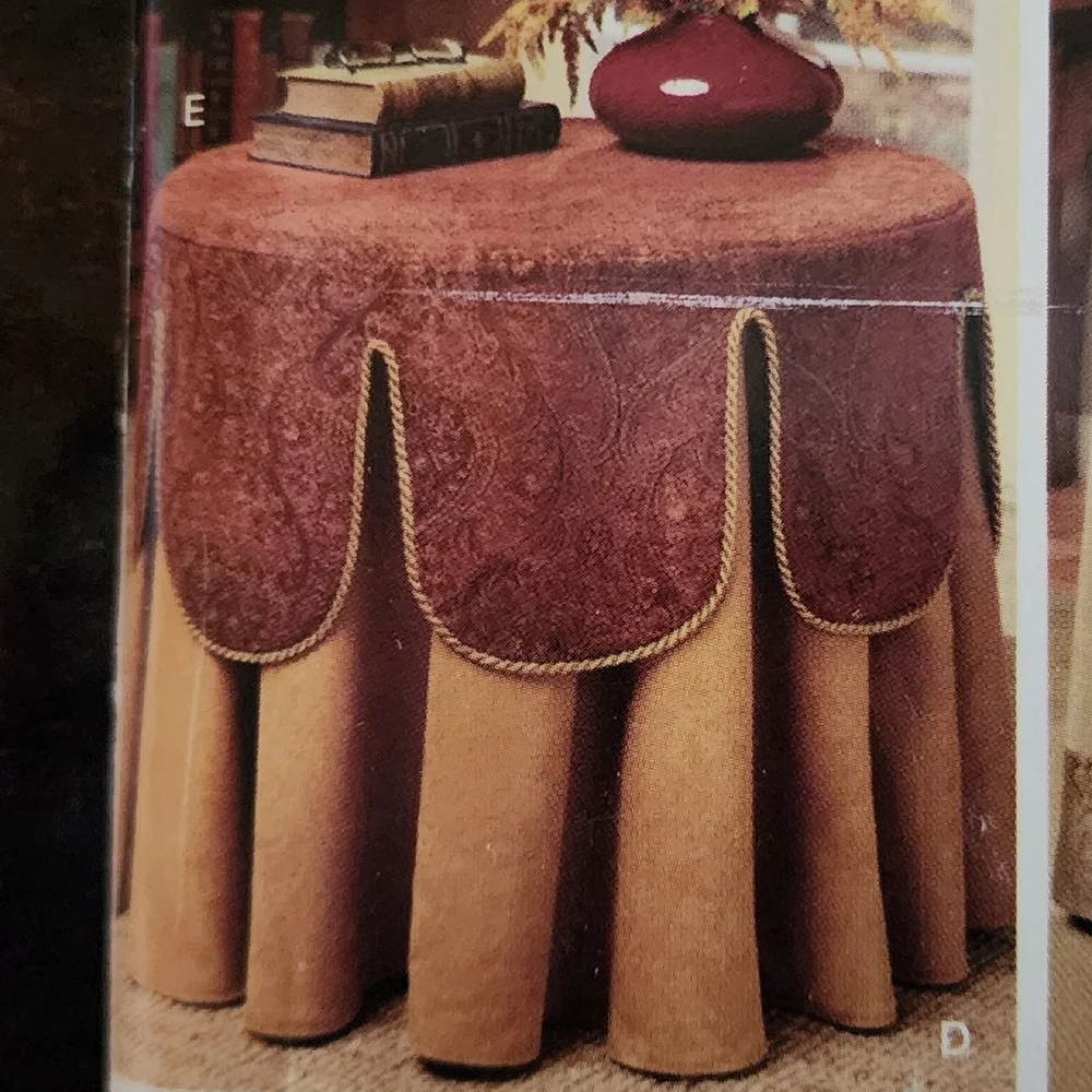 Table coverings sewing pattern Simplicity #4096, Christopher Lowell collection